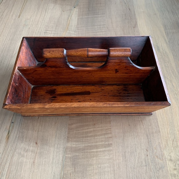 Farmhouse Caddy - Picture 1 of 9